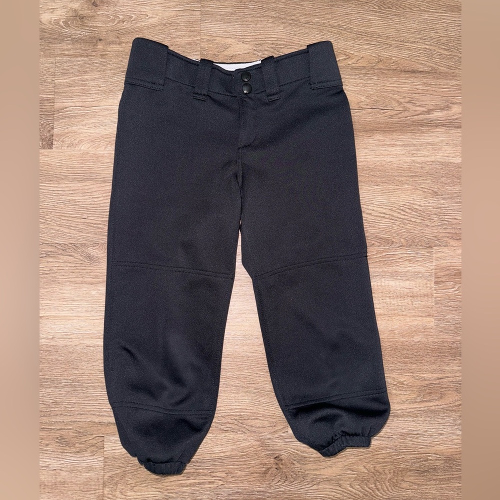 Girls Mizuno softball pants